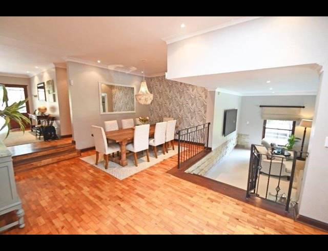 4 BEDROOM FREESTANDING TO LET IN DAWNCLIFFE